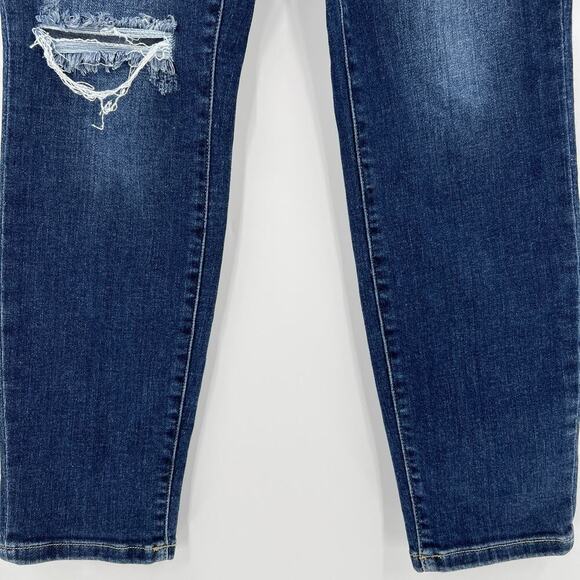 Judy Blue Jeans High Rise Boyfriend Fit Distressed Dark Wash JB82328MD Size 3/26 - Picture 4 of 9